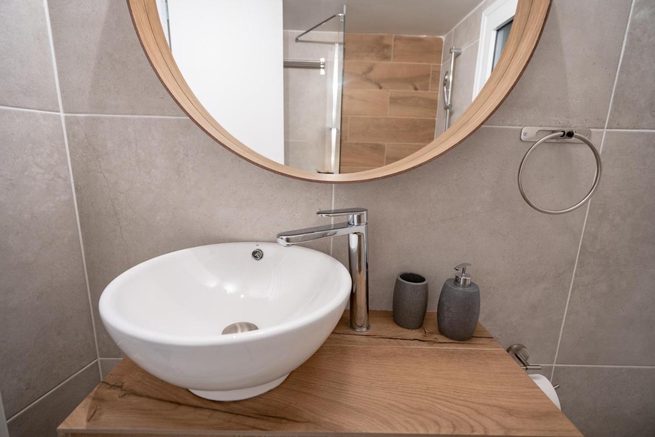 Athens Center 2 Bedrooms 4 Pers Apartment. Atenas Exterior foto